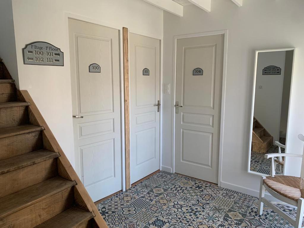 Gite 3 Chambres En Bord De Rance La Ville-es-Nonais Exterior photo